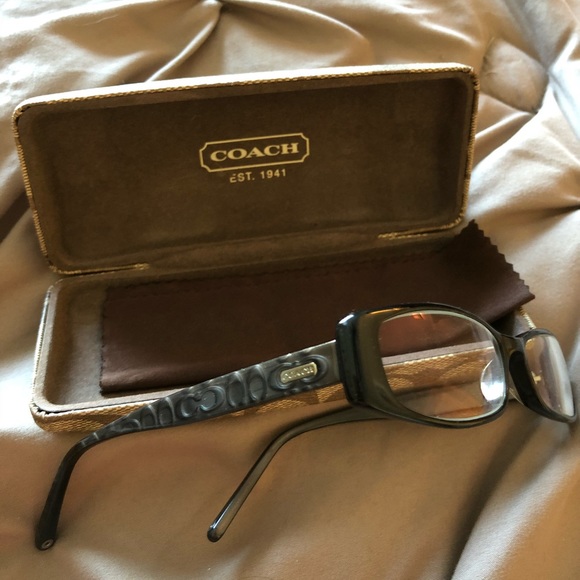 Coach frames with case and glass cleaning cloth - Picture 1 of 5